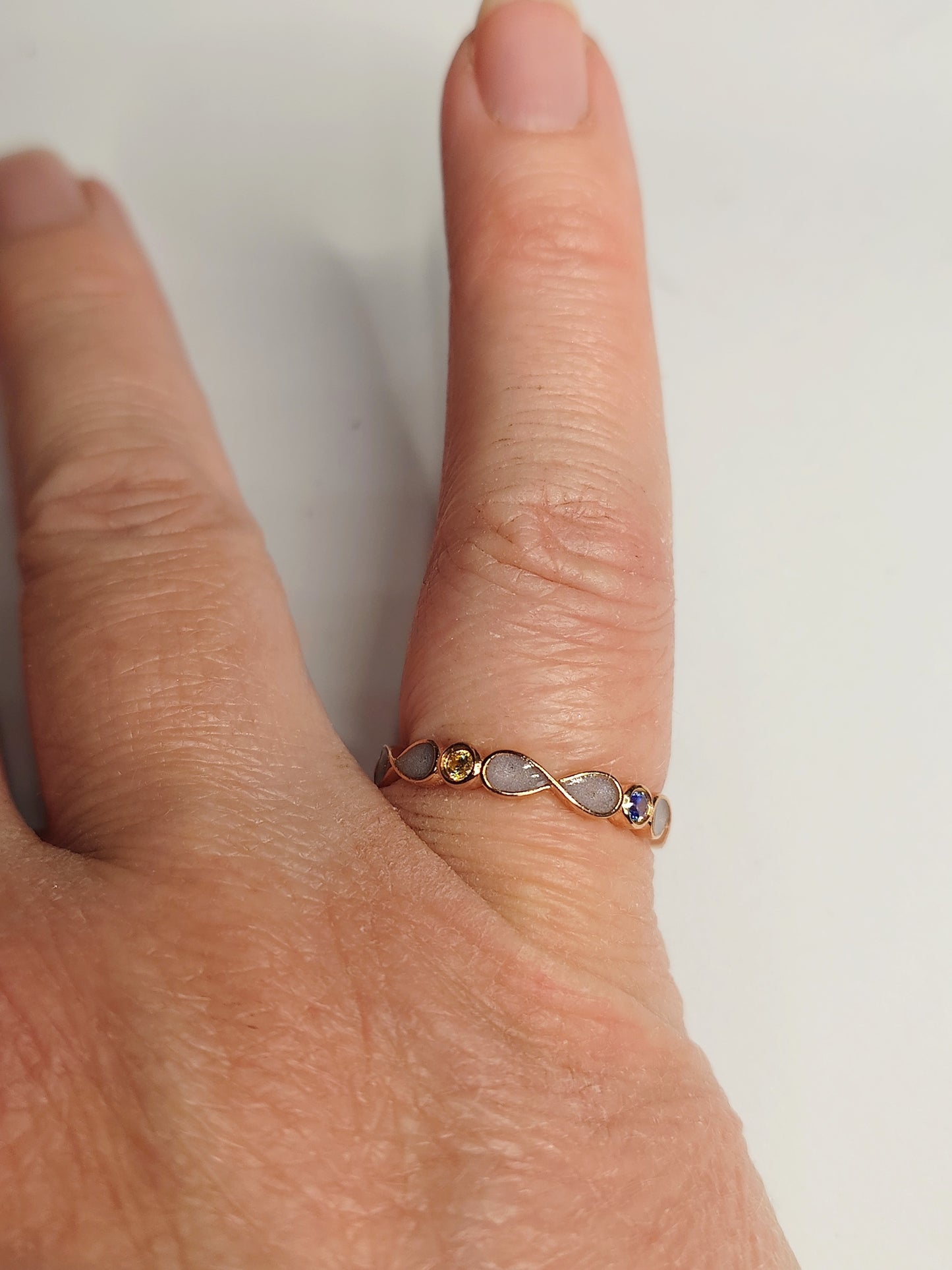 Olivia infinity med 4 fødselssteiner