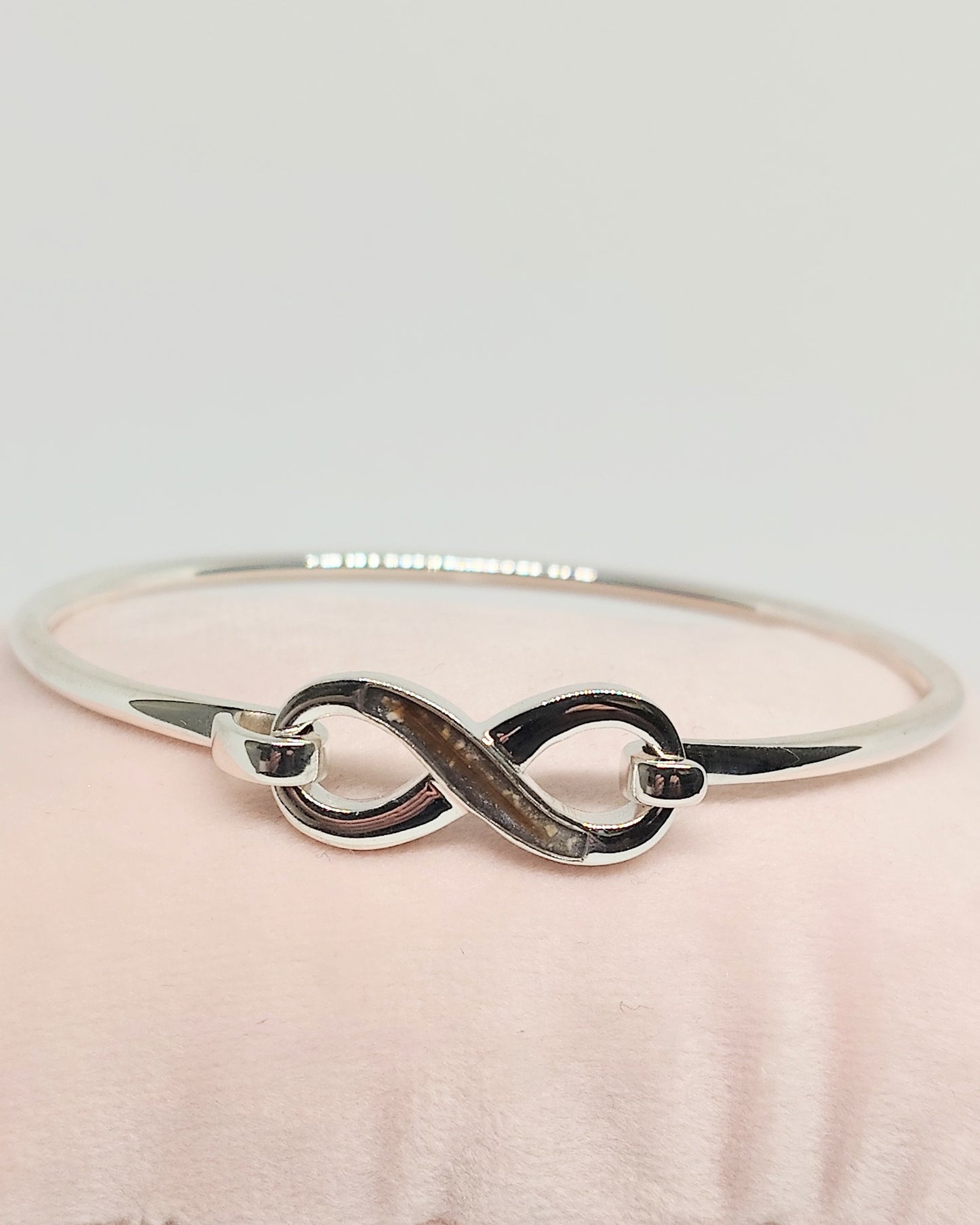 Infinity bangle