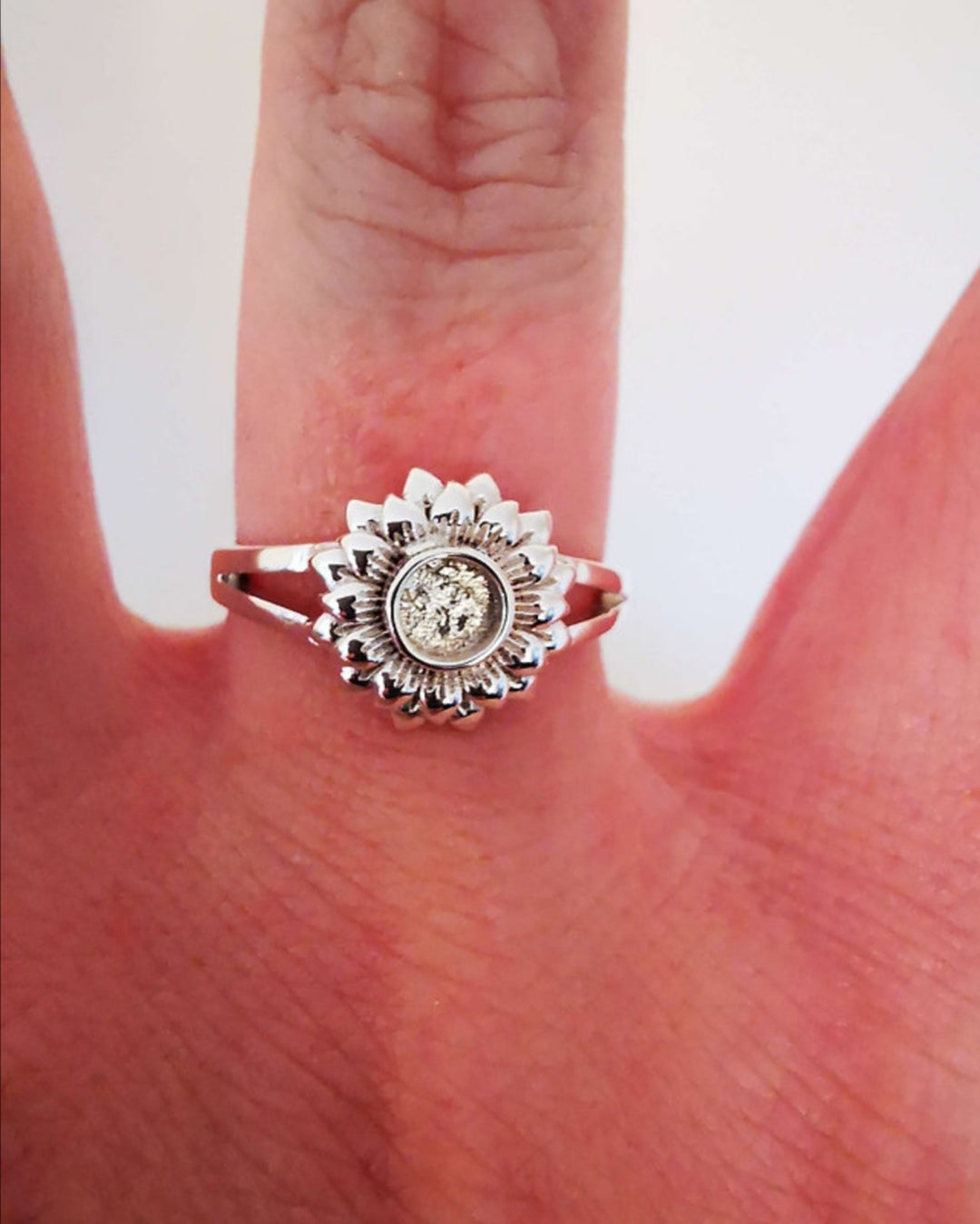 Solsikke ring