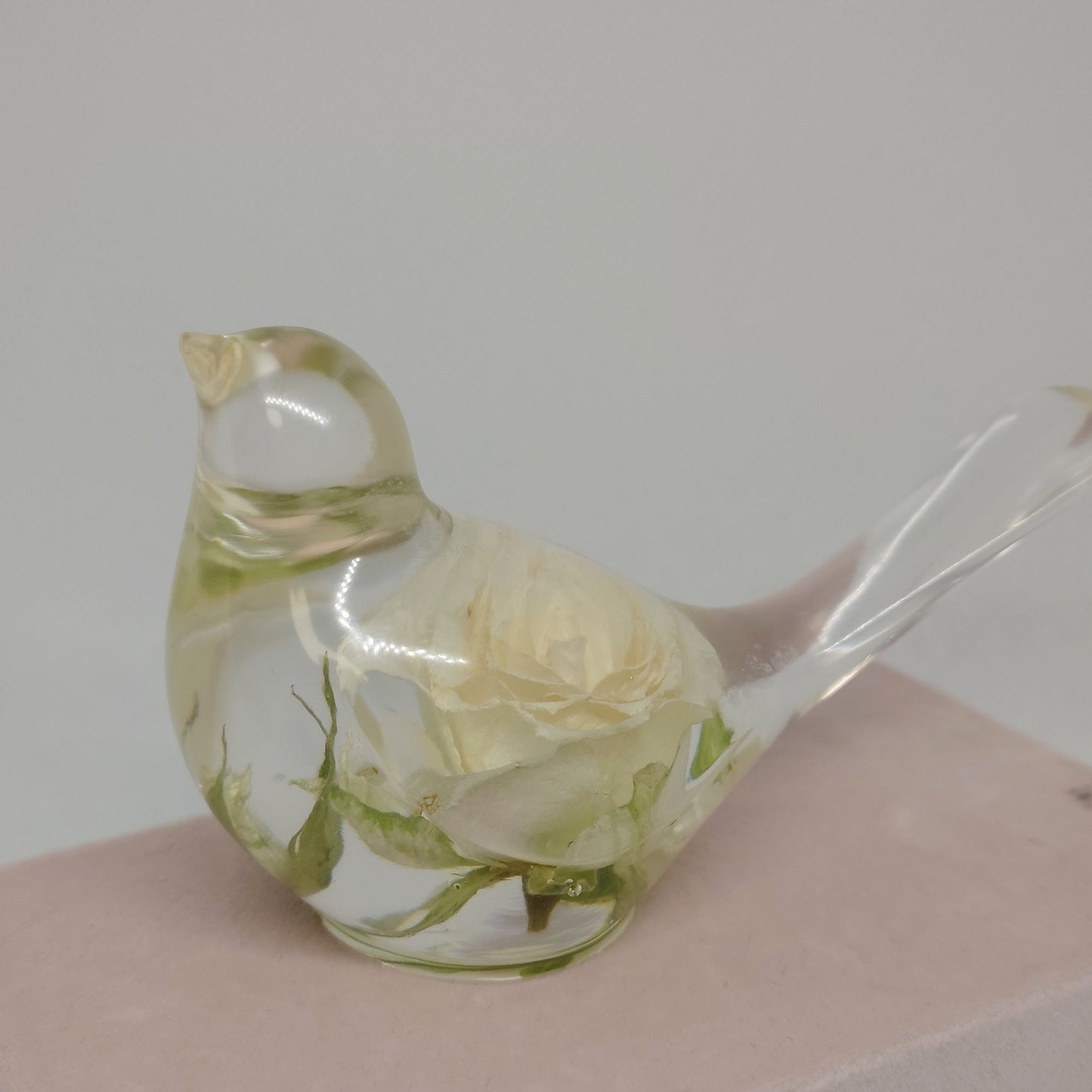 Minneskulptur fugl
