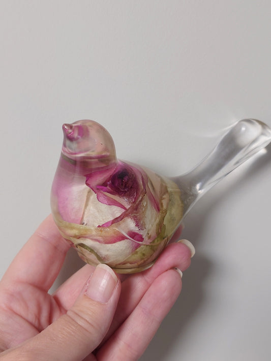 Minneskulptur fugl