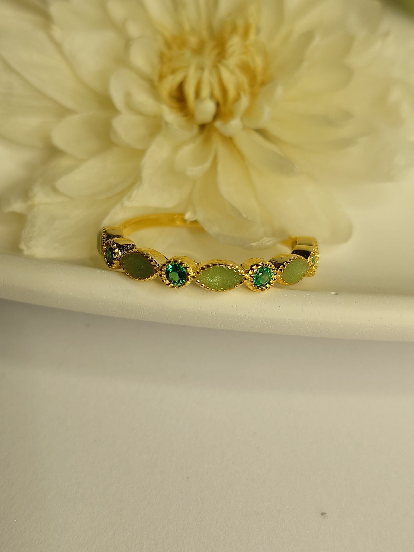 Olivia med 4 fødselssteiner