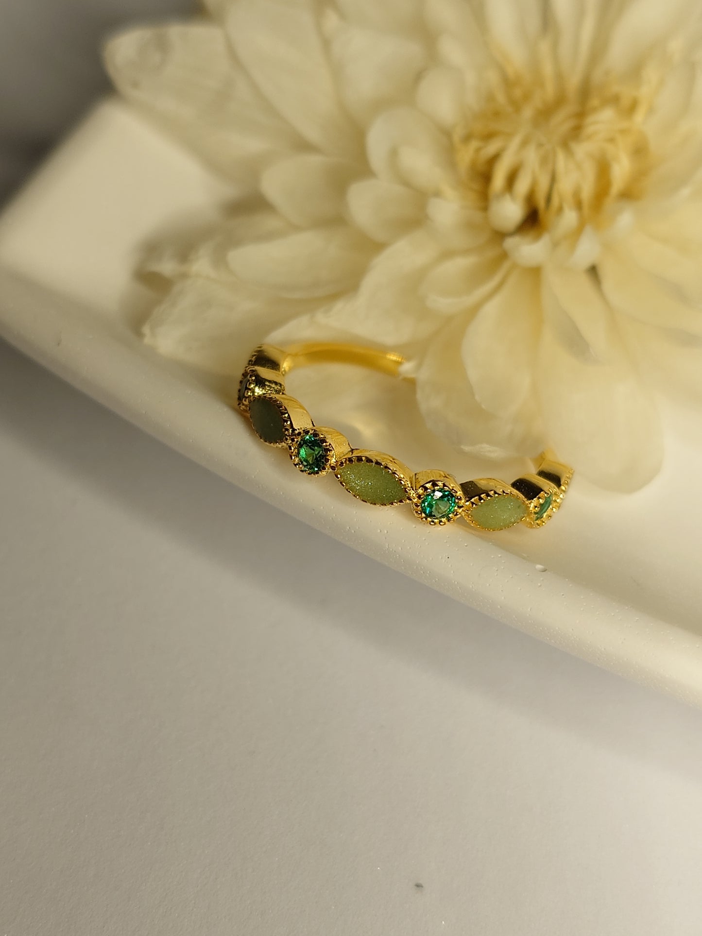 Olivia med 4 fødselssteiner