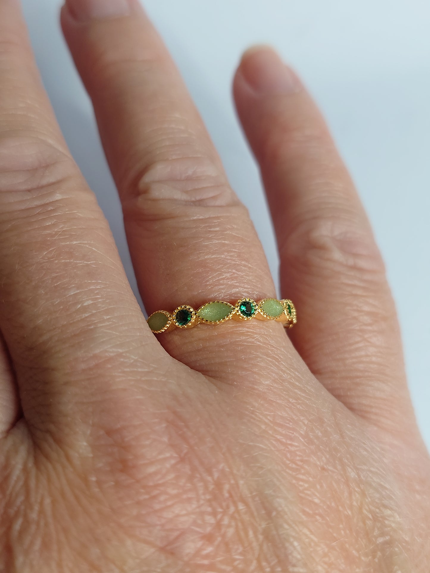 Olivia med 4 fødselssteiner