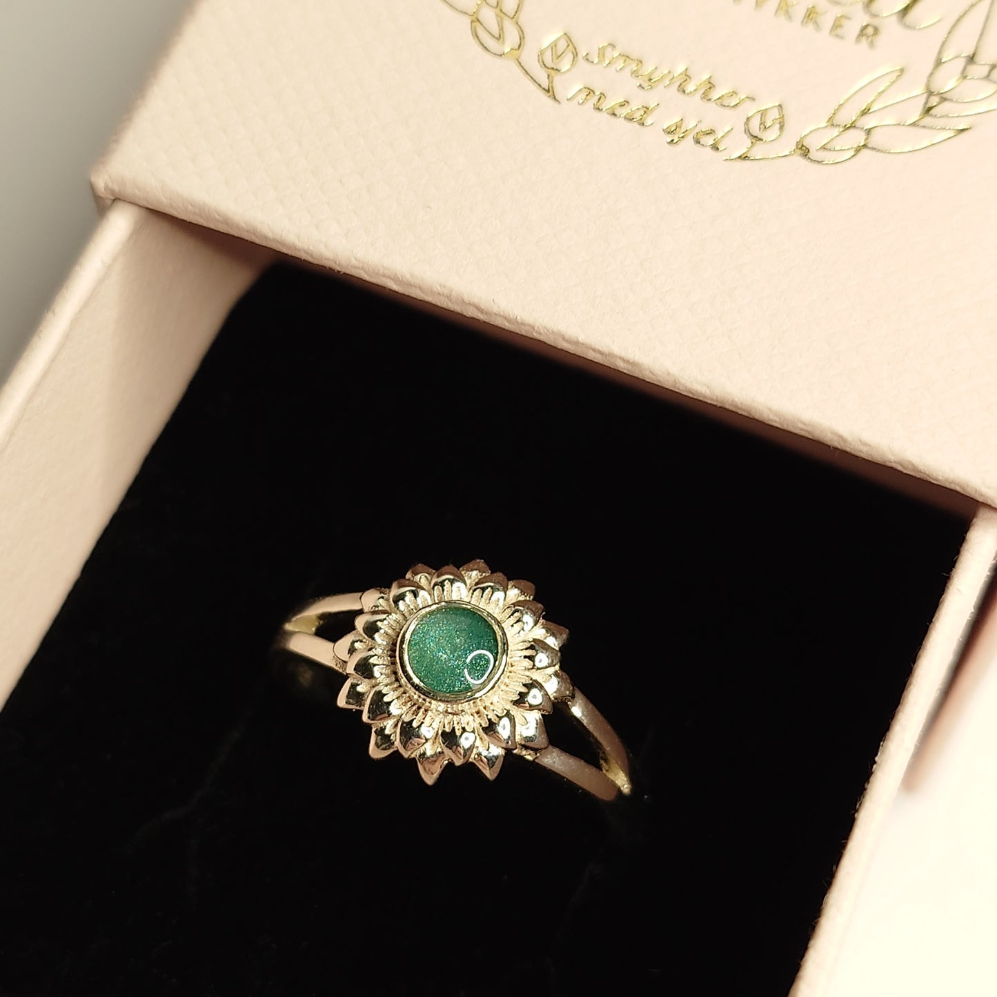 Solsikke ring