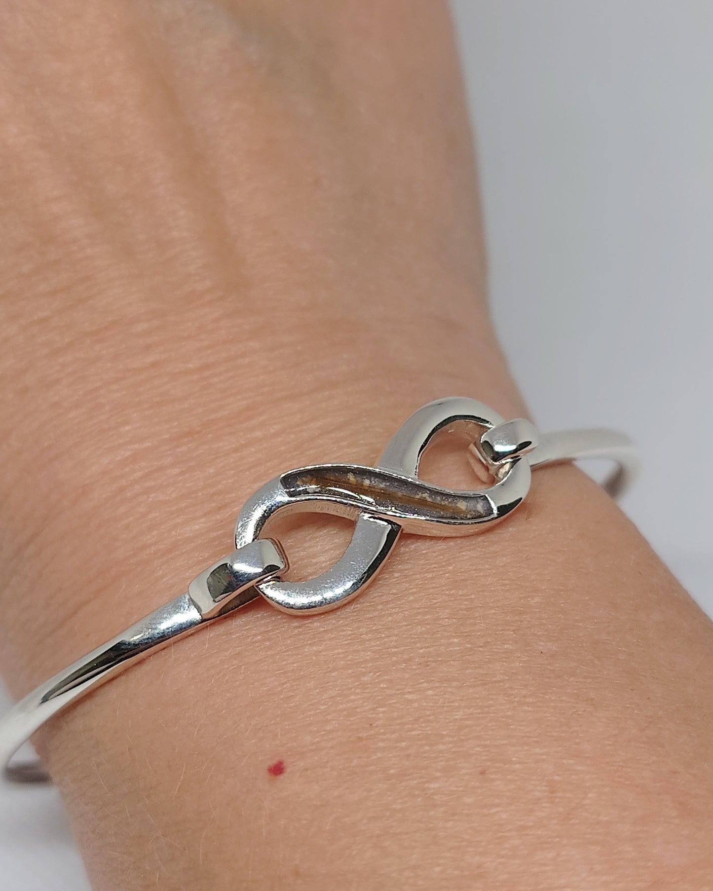 Infinity bangle