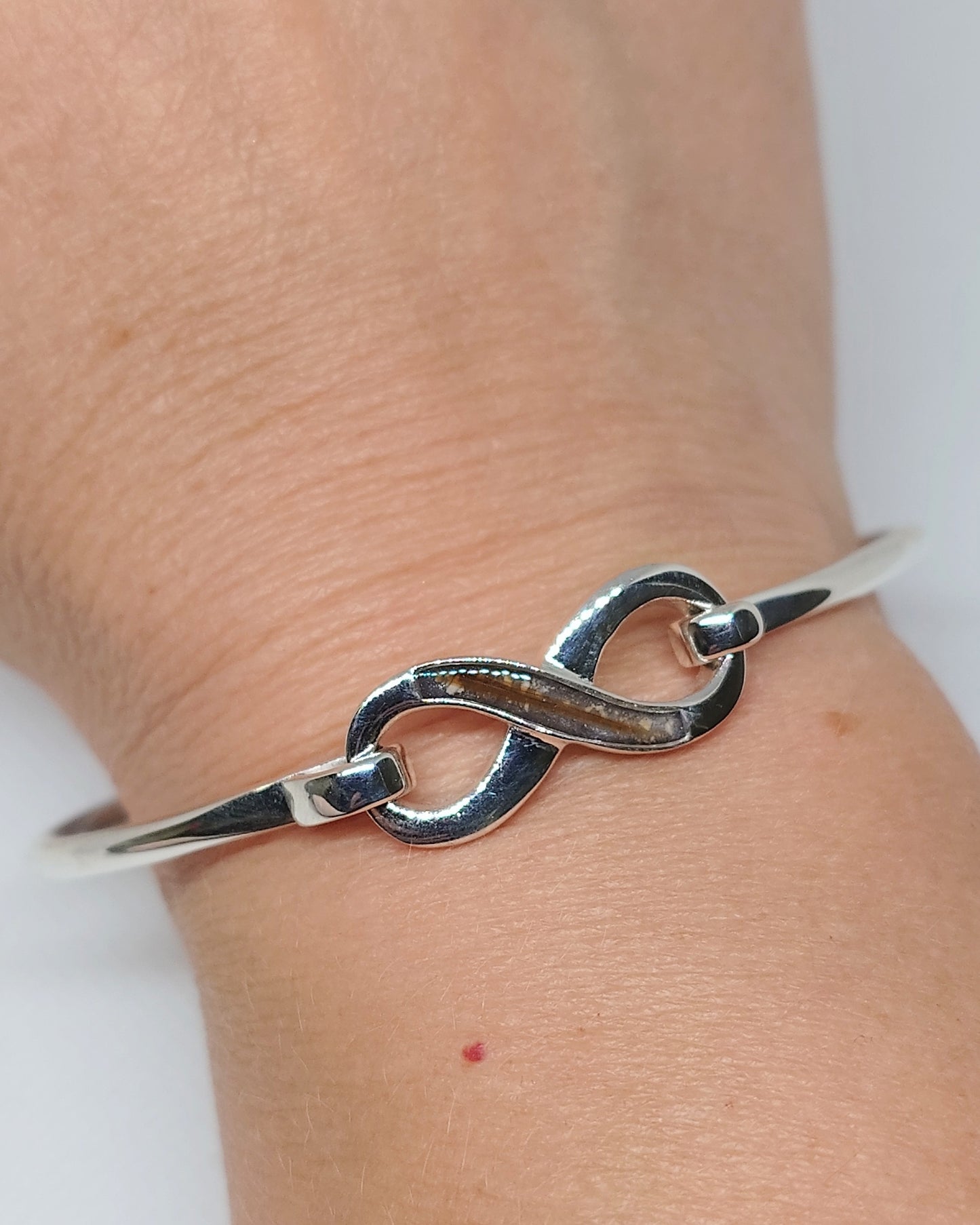 Infinity bangle