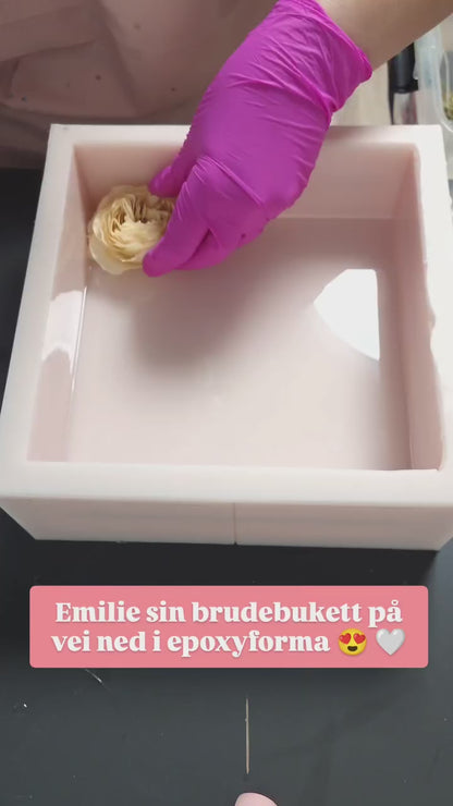Kvadratisk minnestein